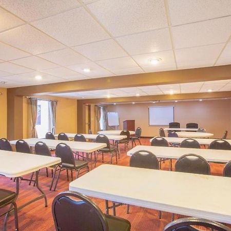 Oyo Hotel Baton Rouge Mid City Εξωτερικό φωτογραφία