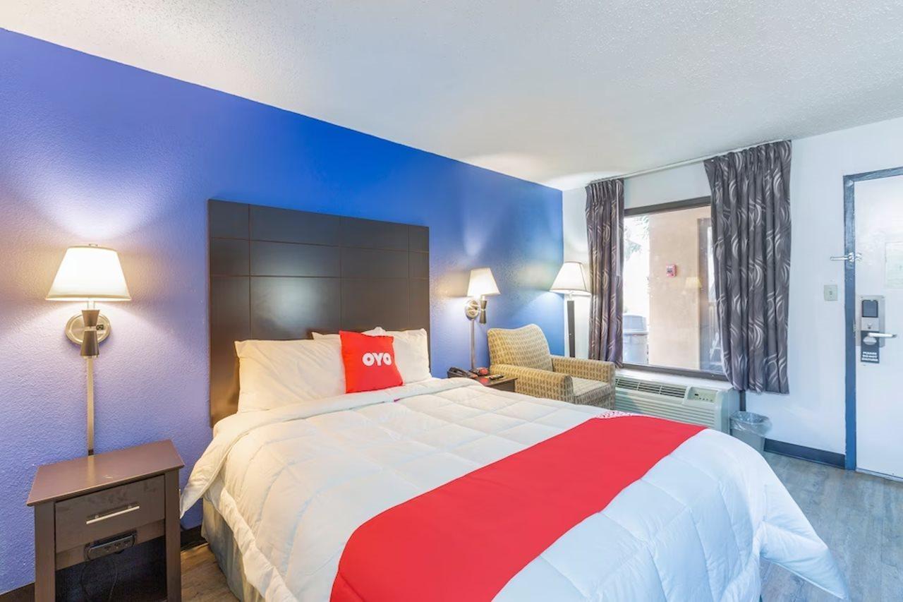 Oyo Hotel Baton Rouge Mid City Εξωτερικό φωτογραφία