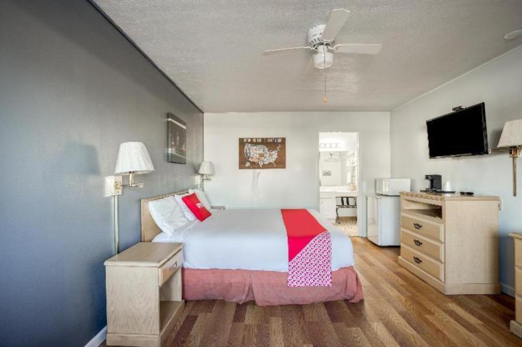 Oyo Hotel Baton Rouge Mid City Εξωτερικό φωτογραφία