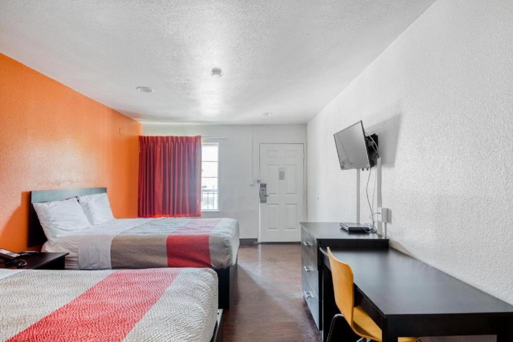 Oyo Hotel Baton Rouge Mid City Εξωτερικό φωτογραφία