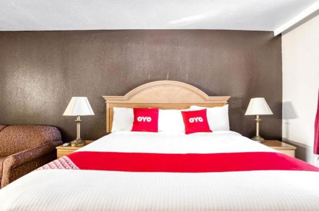 Oyo Hotel Baton Rouge Mid City Εξωτερικό φωτογραφία